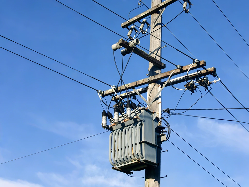 Transformateur immergé dans l'huile 10 kV