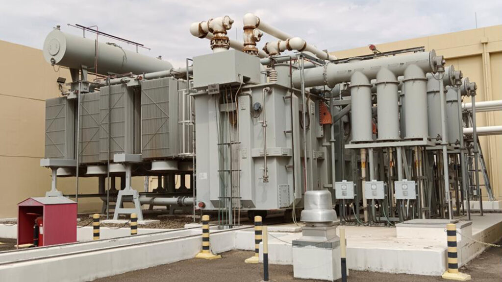 Saudi Arabia Transformer Selection Guide for 50°C High-Temperature Environments 5 1Oil Immersed Power Transformer Operating in Saudi Arabia Desert Environment